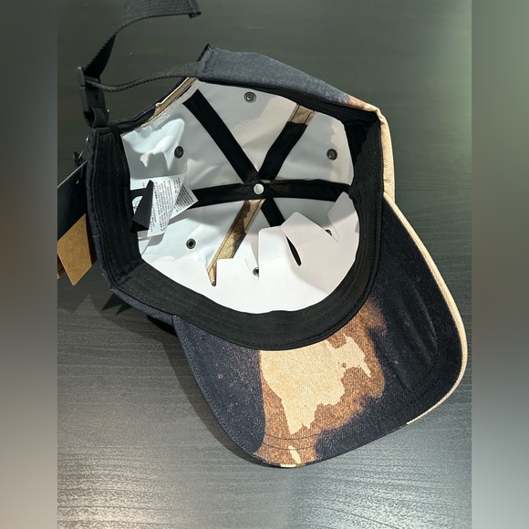 Supreme x The North Face Bleached cap - Picture 3 of 9